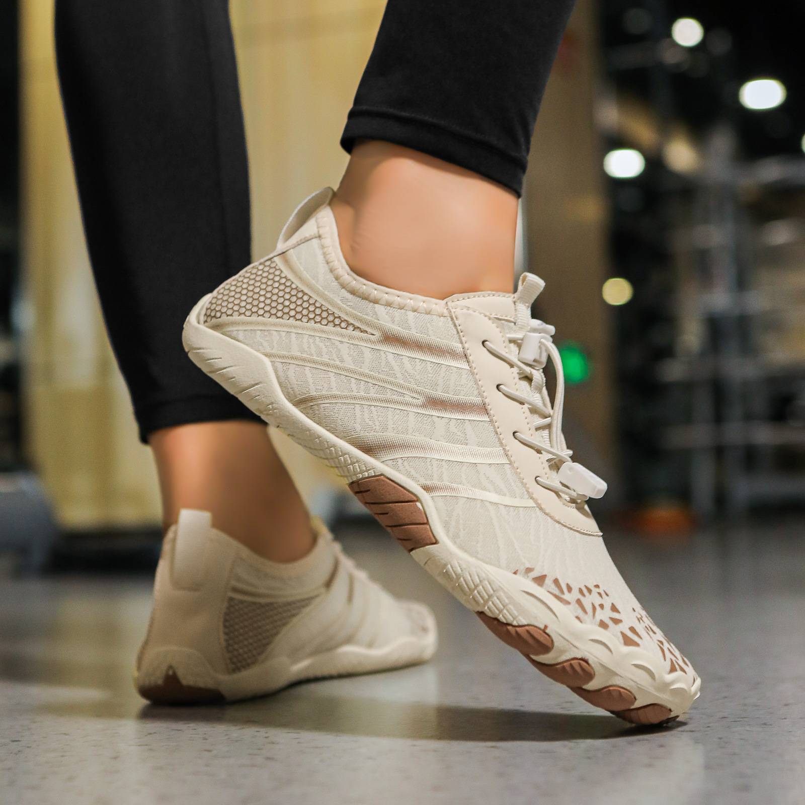 StrideFree Max - Healthy & non-slip barefoot shoes (Unisex)